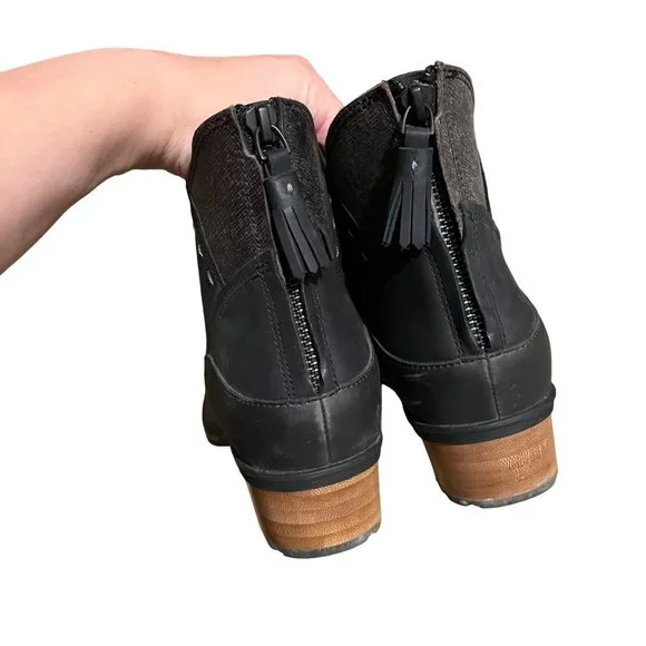 Chaco Cataluna Mid Black Charcoal Waterproof Leather Boots Size 7.5 Womens - Picture 3 of 7